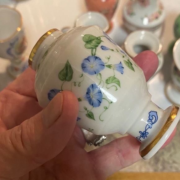 Vintage 1982 Franklin Mint Floral Porcelain Mini Vase Set of 12 Japan - Picture 10 of 16